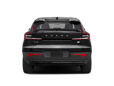 Used 2023 Volvo C40 P8 Recharge Ultimate image 5