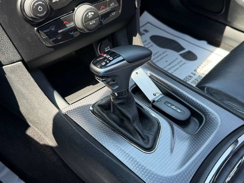 Used 2018 Dodge Charger SRT Hellcat w/ Harman/Kardon Audio Group RWD image 31