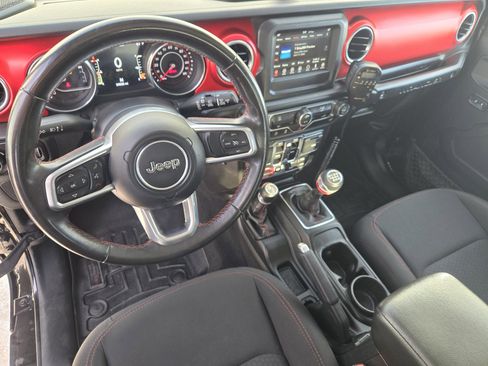 Used 2018 Jeep Wrangler Unlimited Rubicon image 27