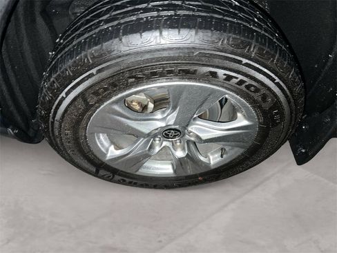 Used 2024 Toyota RAV4 XLE image 14