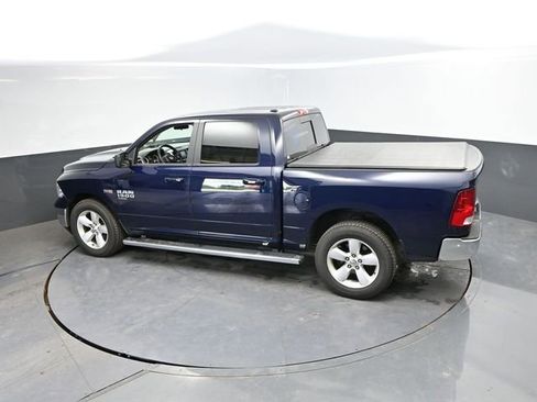 Used 2019 RAM 1500 Classic SLT AWD/4WD image 35
