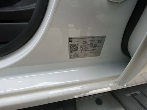 Used 2018 Chevrolet Silverado 1500 LT w/ All Star Edition RWD image 31