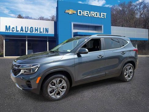 Used 2024 Kia Seltos S AWD/4WD image 1