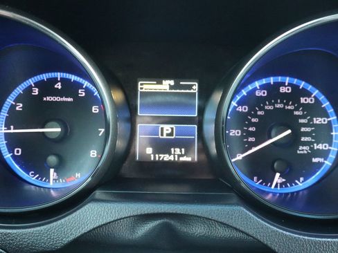Used 2015 Subaru Legacy 2.5i Premium AWD/4WD image 33