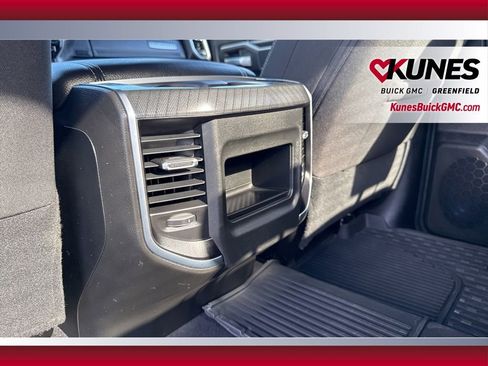 Used 2025 RAM 2500 Big Horn AWD/4WD image 32