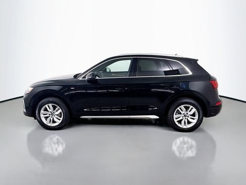 Certified 2023 Audi Q5 2.0T Premium w/ Convenience Package AWD/4WD image 2