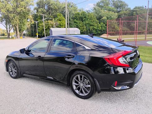 Used 2021 Honda Civic EX image 4