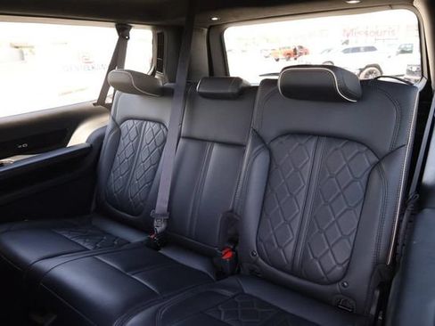 Used 2024 Jeep Grand Wagoneer L Series III w/ Rear Seat Video Group 1 AWD/4WD image 14