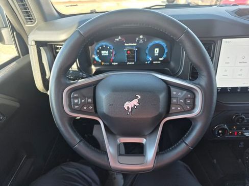 Used 2025 Ford Bronco Badlands AWD/4WD image 46