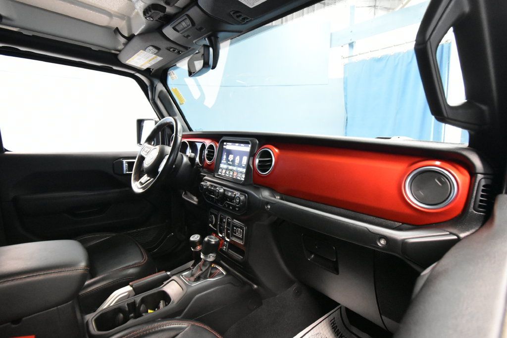 Used 2021 Jeep Gladiator Rubicon AWD/4WD image 23