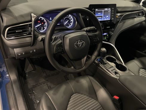 Used 2024 Toyota Camry SE AWD/4WD image 13