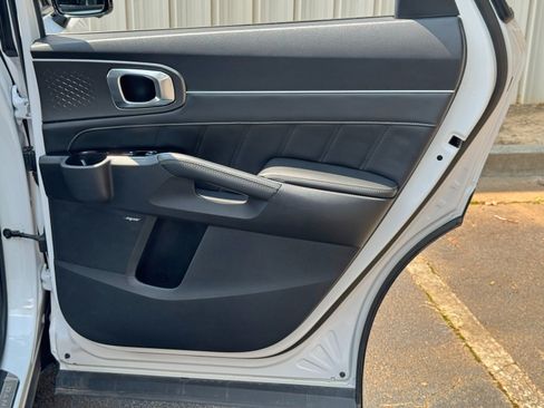 Used 2022 Kia Sorento SX FWD image 46