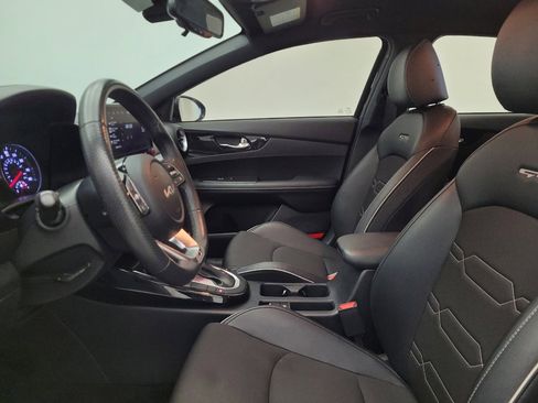 Used 2024 Kia Forte GT-Line image 17