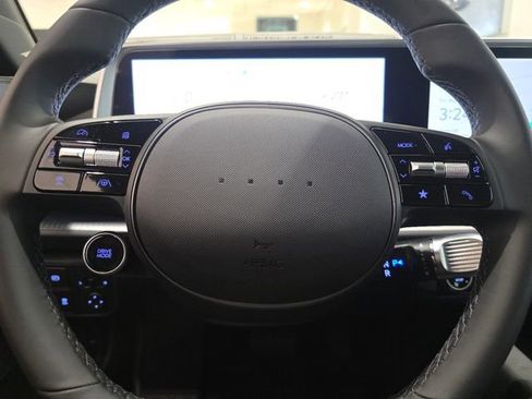 New 2025 Hyundai Ioniq 6 SE AWD/4WD image 22