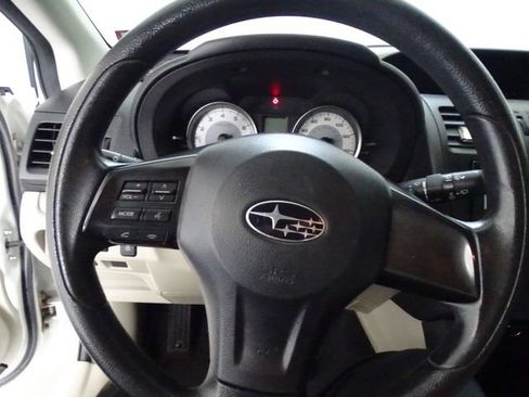 Used 2013 Subaru Impreza 2.0i AWD/4WD image 5