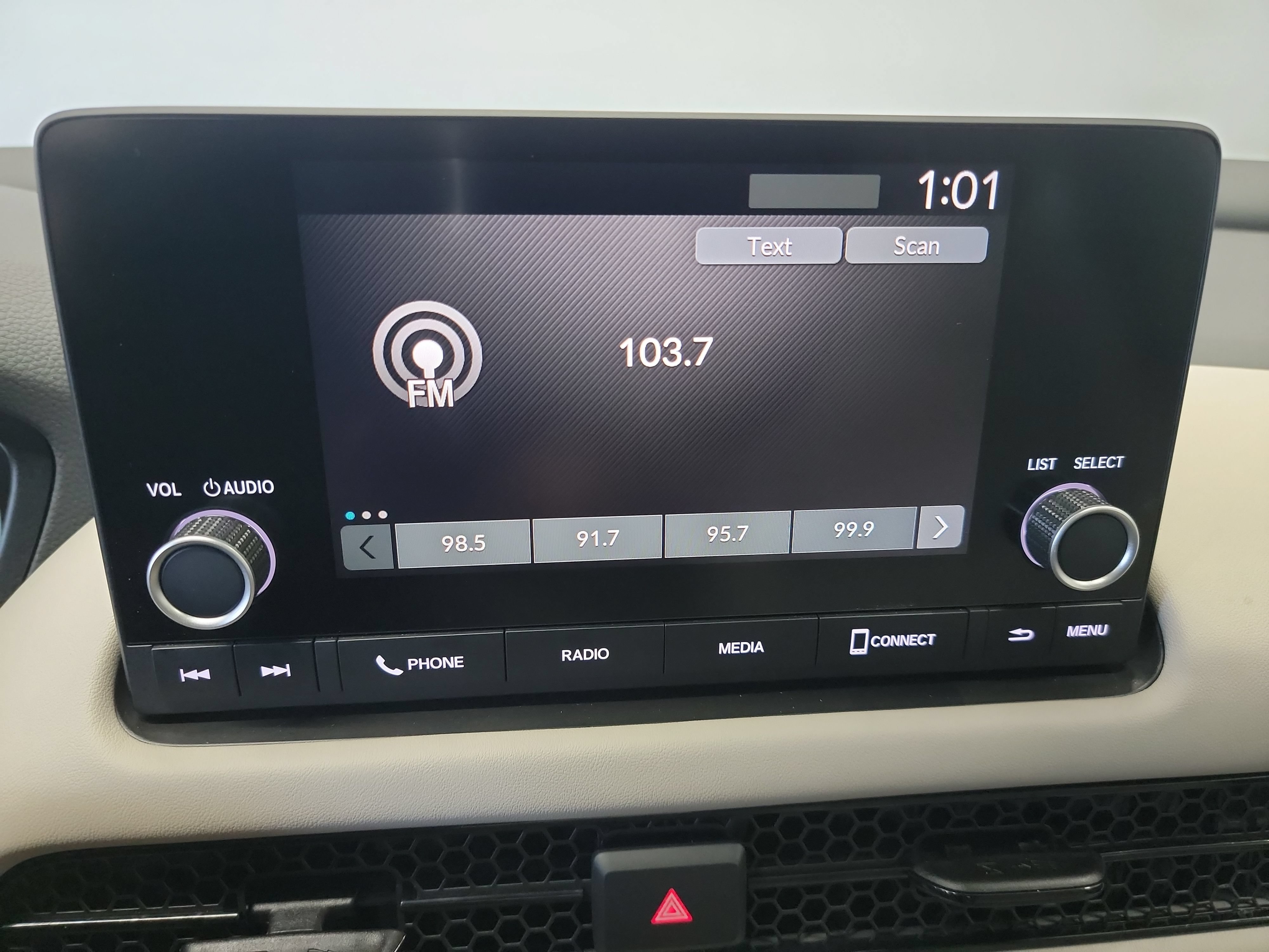 Used 2024 Honda HR-V LX image 22