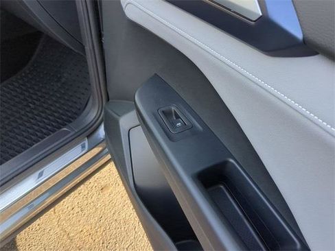 New 2024 Volkswagen Taos SE image 34