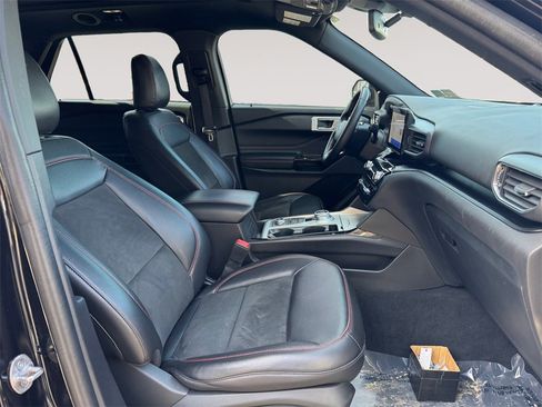 Used 2022 Ford Explorer ST-Line w/ Class IV Trailer Tow Package image 15