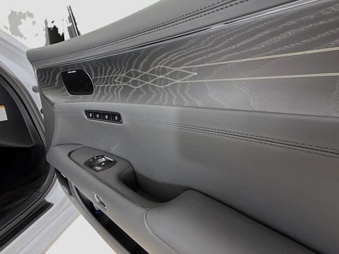 Used 2026 Genesis G90 3.5T Prestige image 36