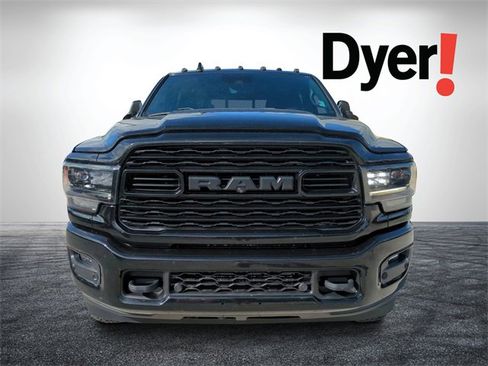 Used 2022 RAM 3500 Limited image 9