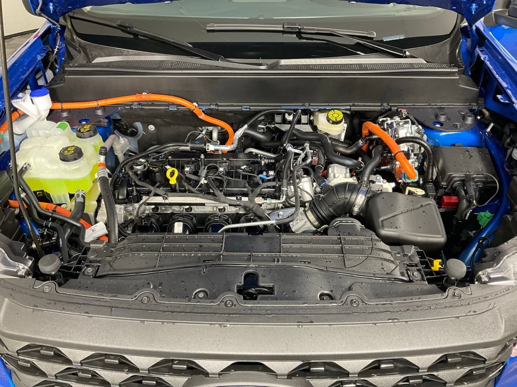 New 2026 Ford Maverick XLT FWD image 9