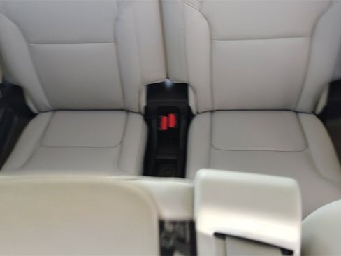 New 2026 Volvo XC90 B6 Ultra image 33