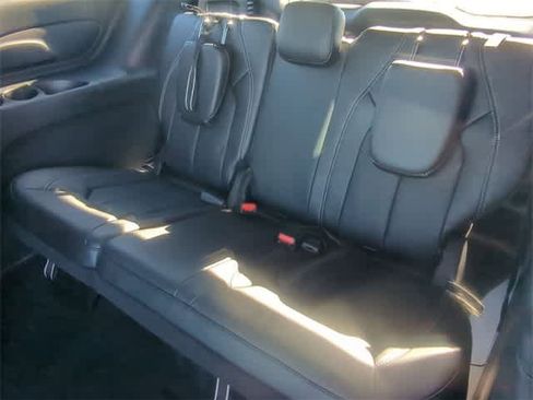 New 2026 Chrysler Voyager LX image 20