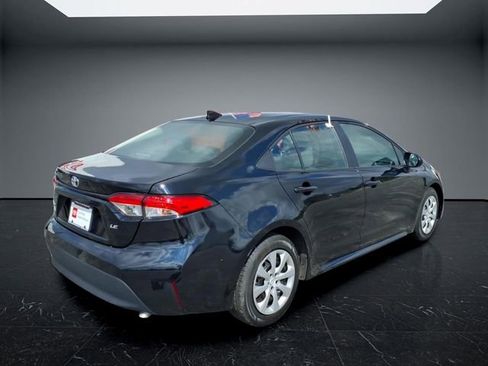 Certified 2024 Toyota Corolla LE FWD image 3