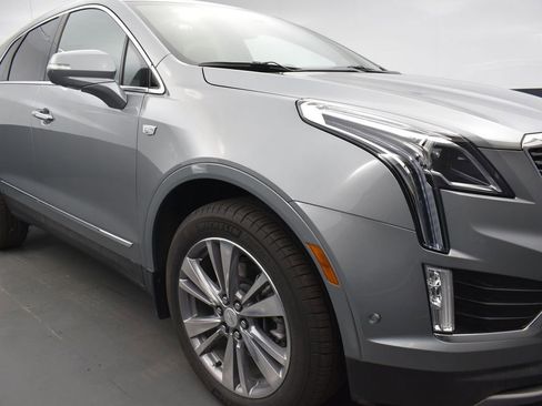 New 2026 Cadillac XT5 Premium Luxury w/ Driver Assist Package AWD/4WD image 38