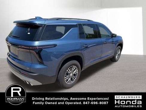 Used 2024 Chevrolet Traverse LT w/ LPO, Floor Liner Package FWD image 5