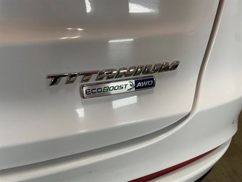 Used 2019 Ford Fusion Titanium AWD/4WD image 28