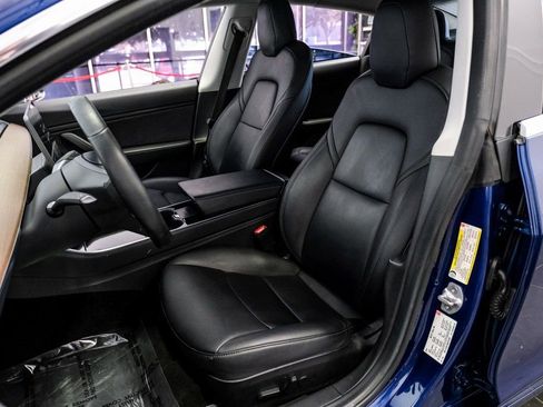 Used 2018 Tesla Model 3 Long Range image 4