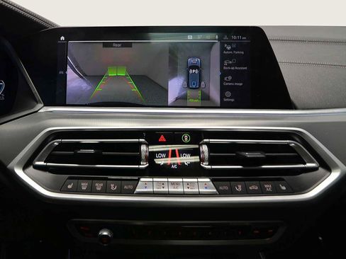 Used 2021 BMW X5 xDrive45e w/ Premium Package image 15