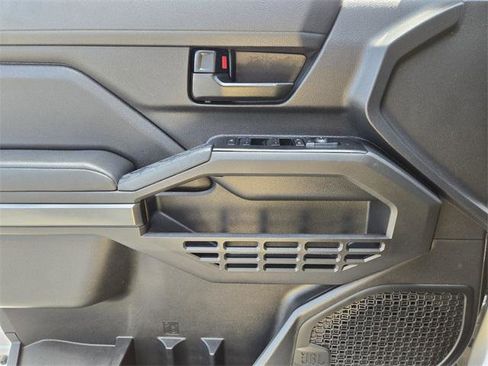 Certified 2024 Toyota Tacoma SR5 image 18