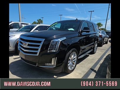 Used 2017 Cadillac Escalade Luxury