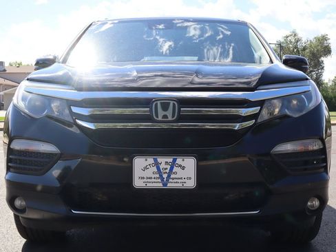 Used 2016 Honda Pilot Touring image 13