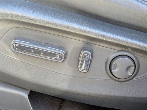 Used 2024 Honda CR-V EX-L image 23