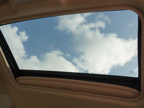 Used 2014 Toyota Camry XLE FWD image 18