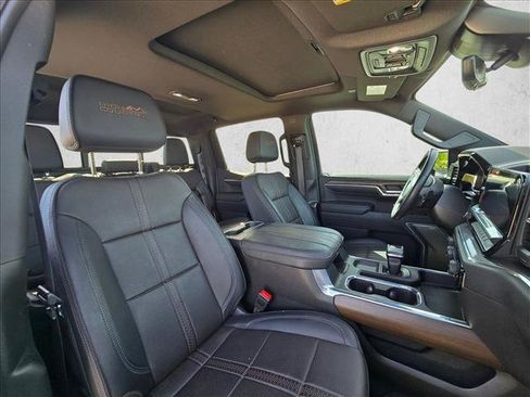 Used 2024 Chevrolet Silverado 1500 High Country w/ Midnight Edition AWD/4WD image 21