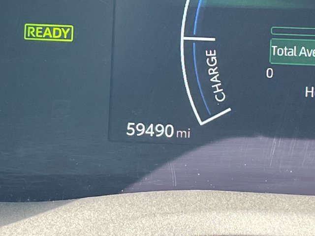 Used 2025 Toyota Camry SE FWD image 11