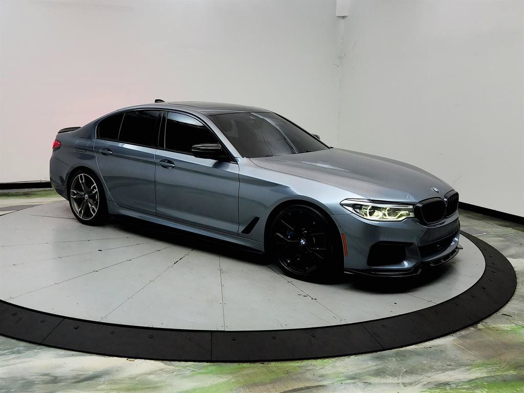 Used 2020 BMW M550i xDrive AWD/4WD image 3