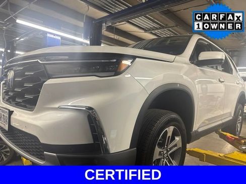 Certified 2024 Honda Pilot EX-L image 1