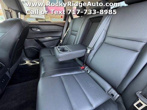 Used 2023 Nissan Rogue SV w/ SV Premium B Package AWD/4WD image 28