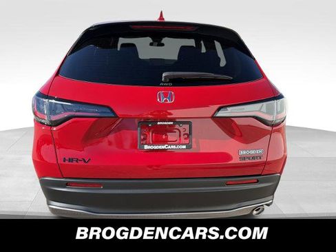 New 2026 Honda HR-V Sport image 7