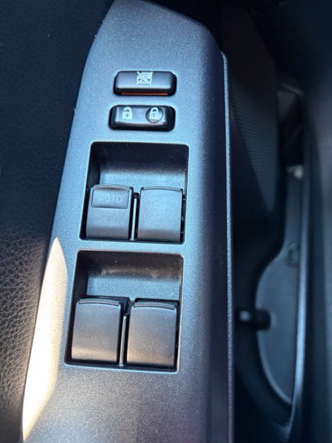 Used 2018 Toyota RAV4 XLE w/ Plus Extra Value Package AWD/4WD image 30