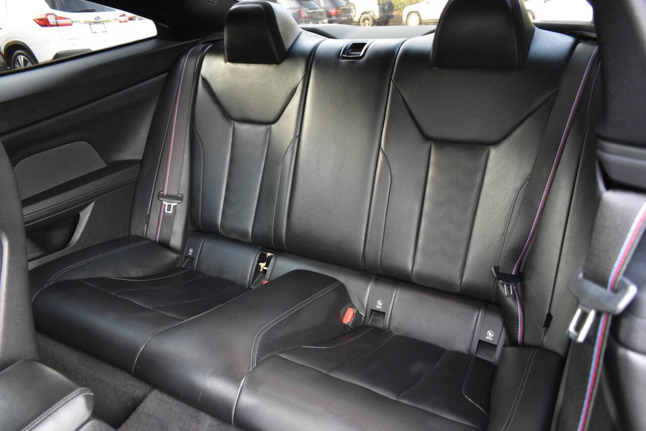 Used 2024 BMW M4 Competition RWD image 9