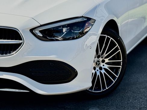 Used 2023 Mercedes-Benz C 300 Sedan image 3