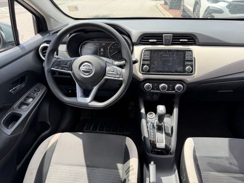 Used 2021 Nissan Versa SV FWD image 19
