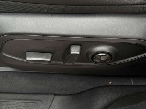 New 2025 Jeep Grand Cherokee Laredo image 24