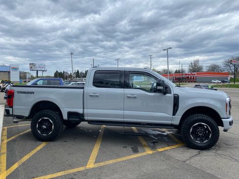 Used 2026 Ford F250 Lariat w/ Tremor Off-Road Package AWD/4WD image 6